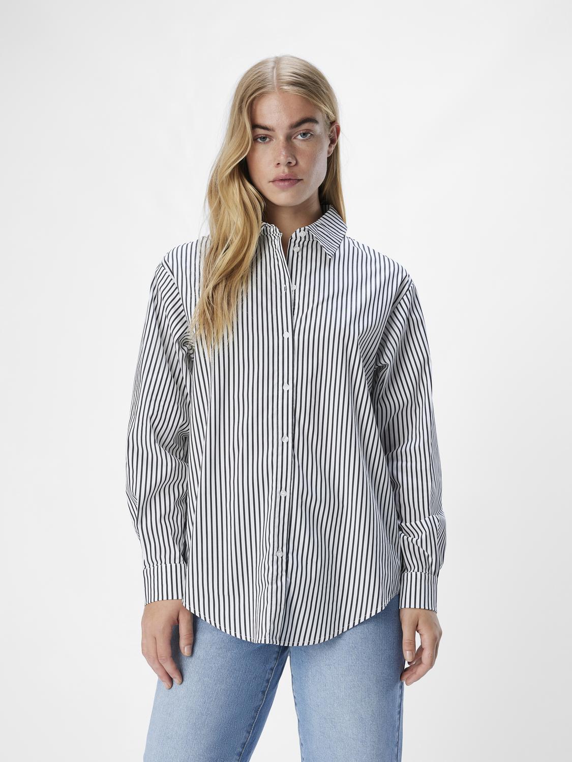 model_shot-front